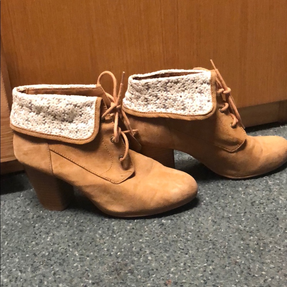 Tan Lace Heels